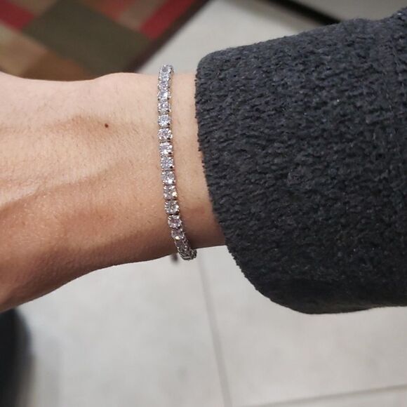 925 Sterling Silver Tennis Bracelet Adjustable - Picture 4 of 8